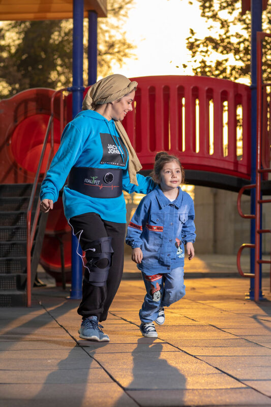 دستگاه تقویت عضلات زانو ای ام اس + یک کنترلر