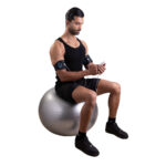 دو دستگاه بازوبند دکمه‌ای ای ام اس + یک کنترلر